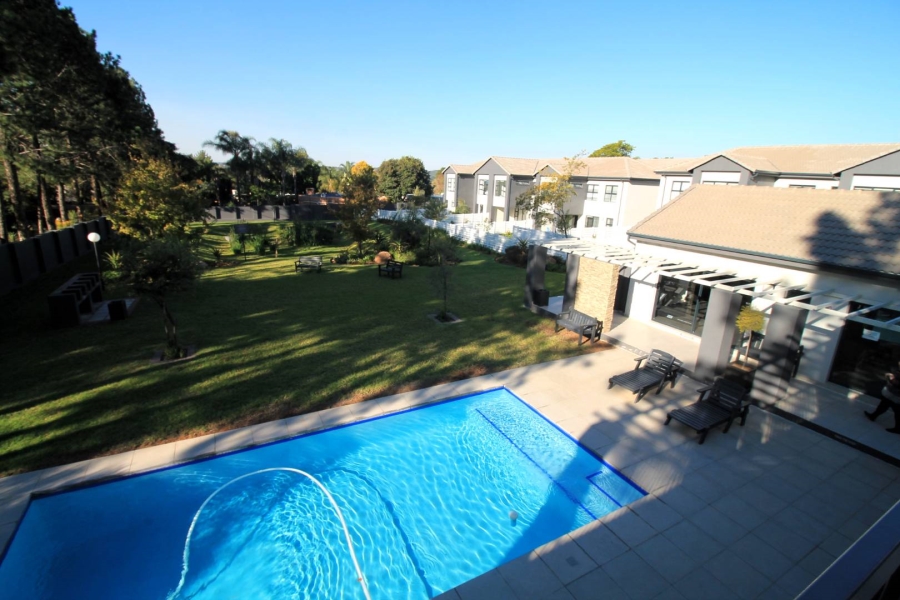 To Let 2 Bedroom Property for Rent in Beverley Gauteng
