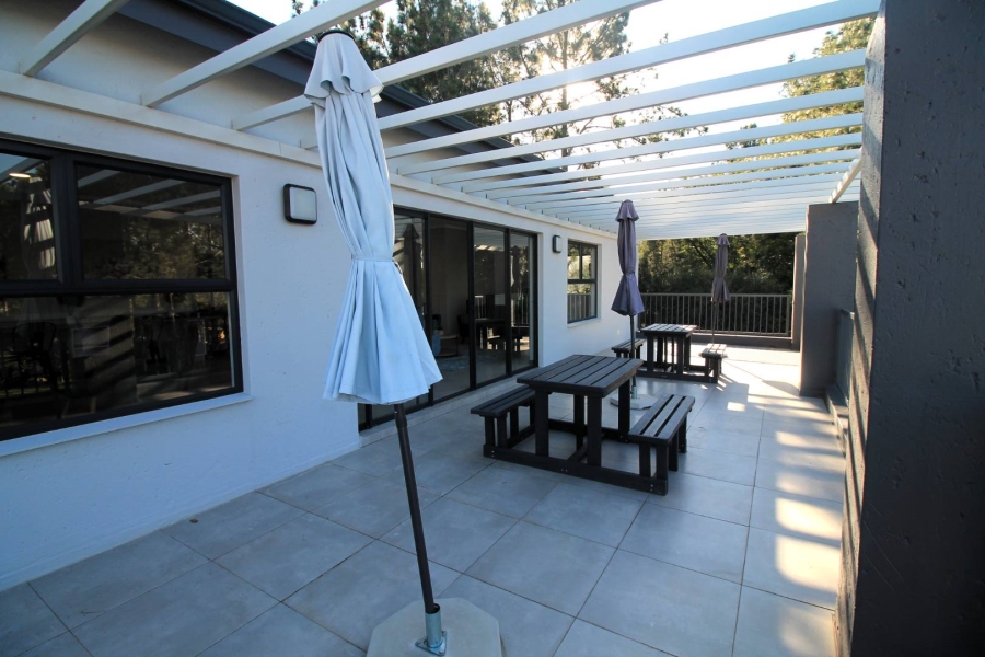 To Let 2 Bedroom Property for Rent in Beverley Gauteng