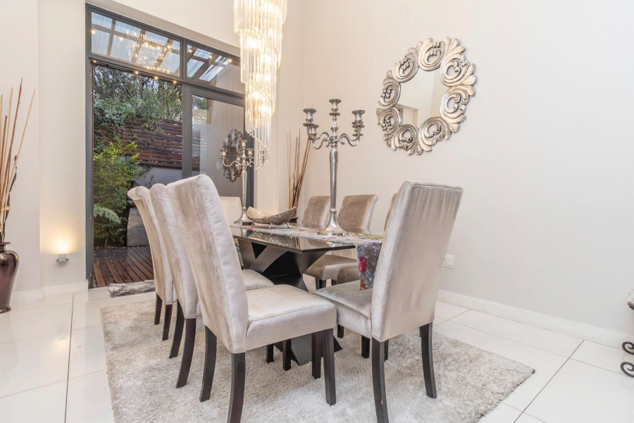 4 Bedroom Property for Sale in Waterfall Country Estate Gauteng