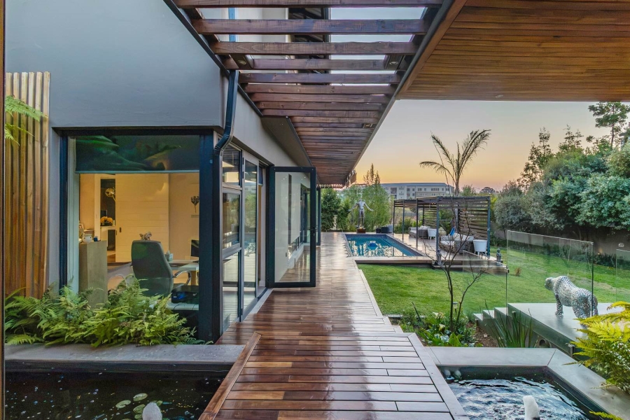 4 Bedroom Property for Sale in Waterfall Country Estate Gauteng