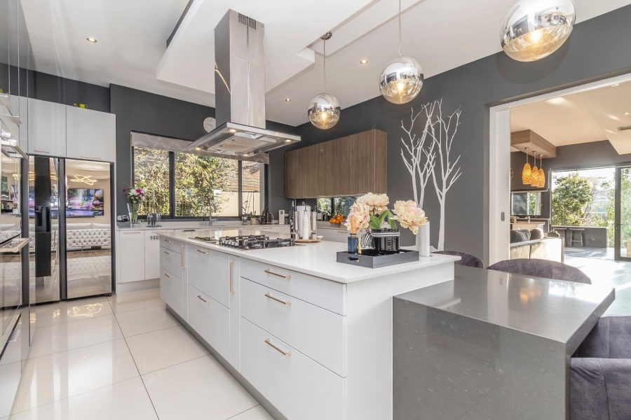 4 Bedroom Property for Sale in Waterfall Country Estate Gauteng