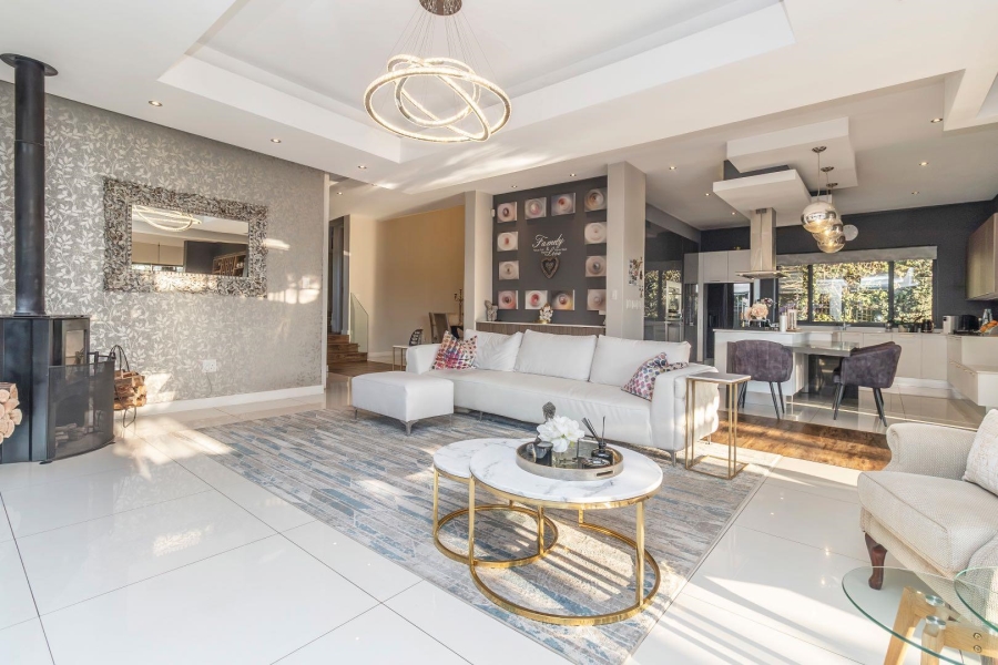 4 Bedroom Property for Sale in Waterfall Country Estate Gauteng
