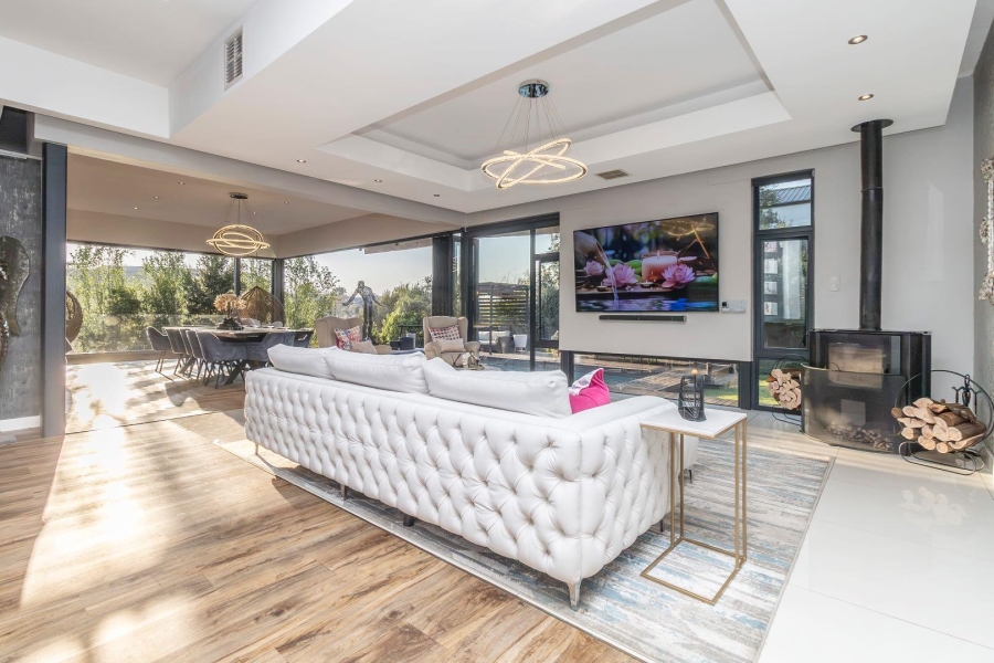 4 Bedroom Property for Sale in Waterfall Country Estate Gauteng