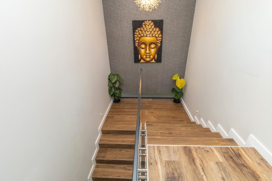 4 Bedroom Property for Sale in Waterfall Country Estate Gauteng