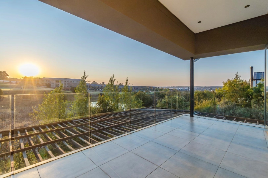 4 Bedroom Property for Sale in Waterfall Country Estate Gauteng