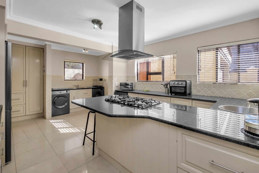 To Let 3 Bedroom Property for Rent in Dainfern Valley Gauteng
