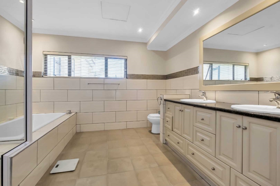 To Let 3 Bedroom Property for Rent in Dainfern Valley Gauteng