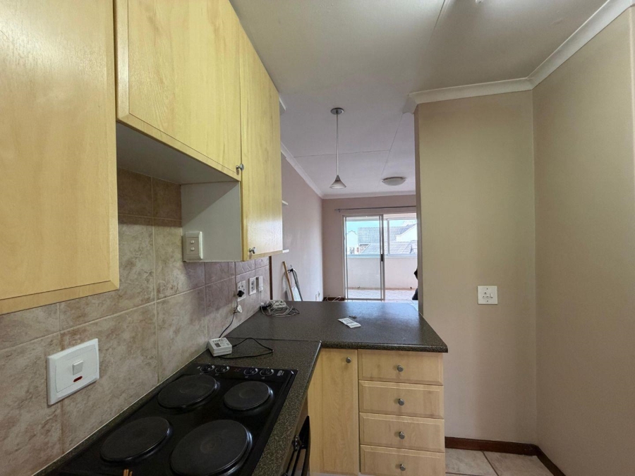 To Let 2 Bedroom Property for Rent in Olympus AH Gauteng