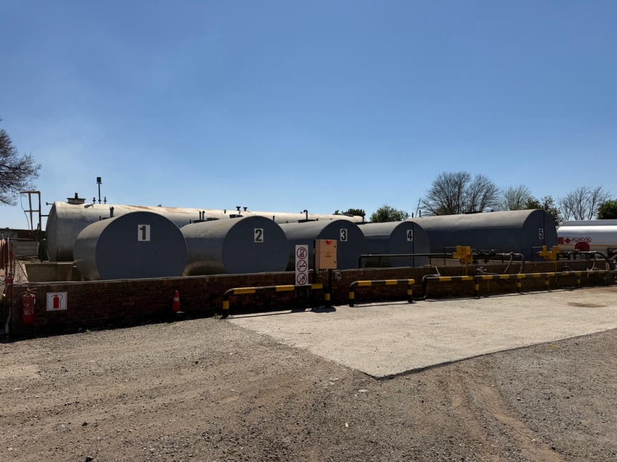 Commercial Property for Sale in Putfontein Gauteng