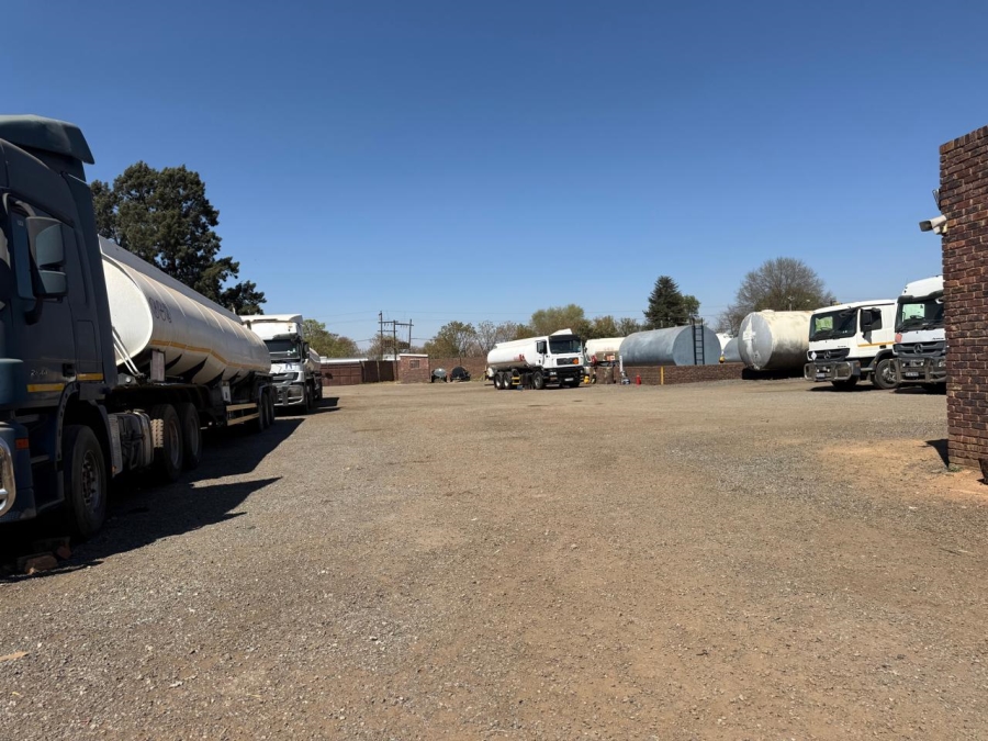 Commercial Property for Sale in Putfontein Gauteng
