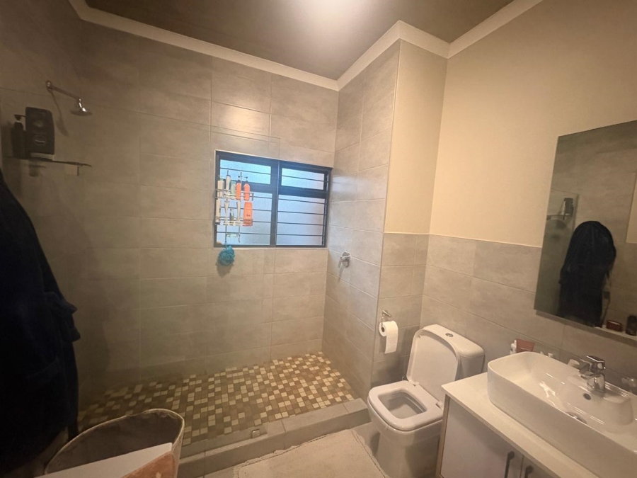 To Let 2 Bedroom Property for Rent in Olympus Gauteng