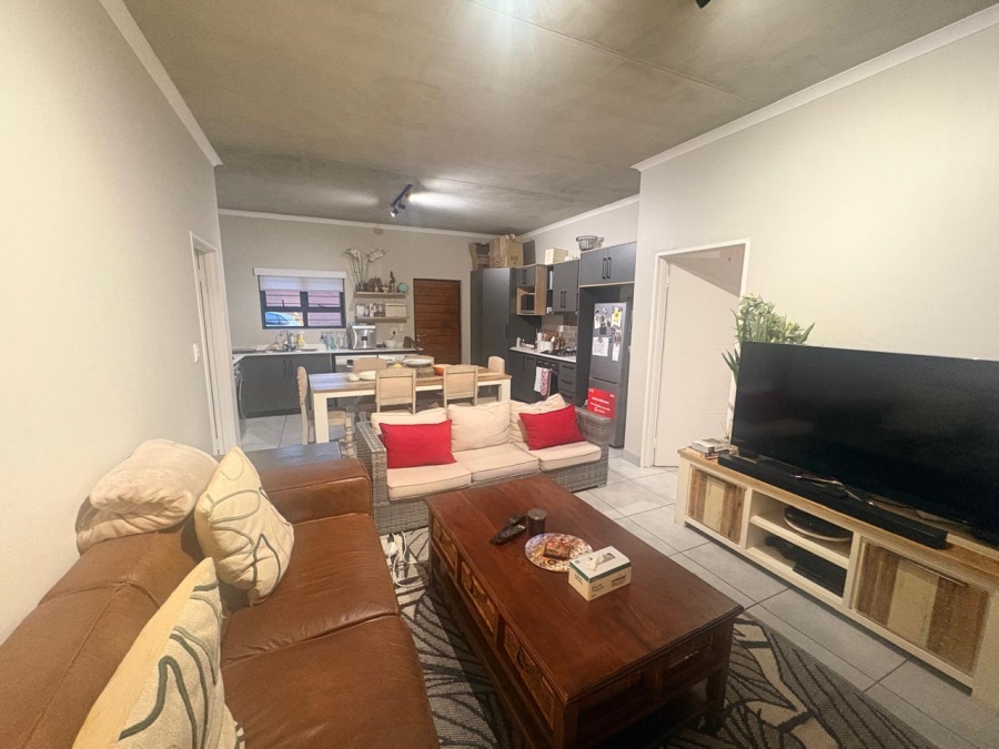 To Let 2 Bedroom Property for Rent in Olympus Gauteng