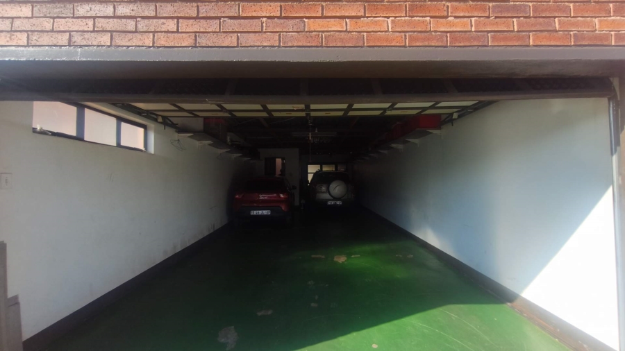 10 Bedroom Property for Sale in La Rochelle Gauteng