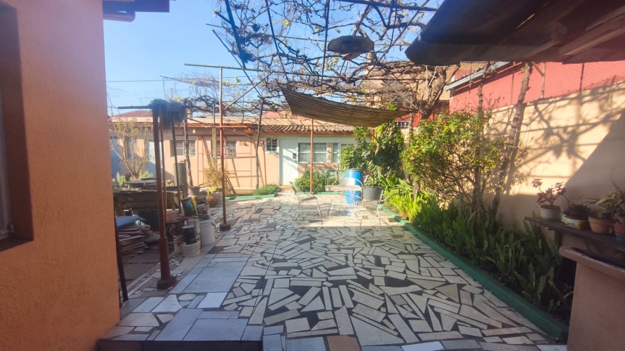 10 Bedroom Property for Sale in La Rochelle Gauteng