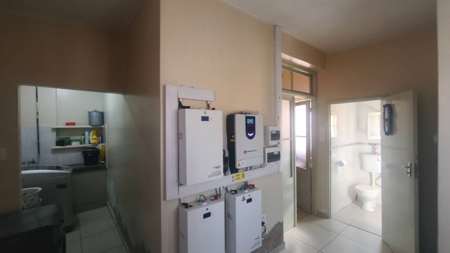 10 Bedroom Property for Sale in La Rochelle Gauteng