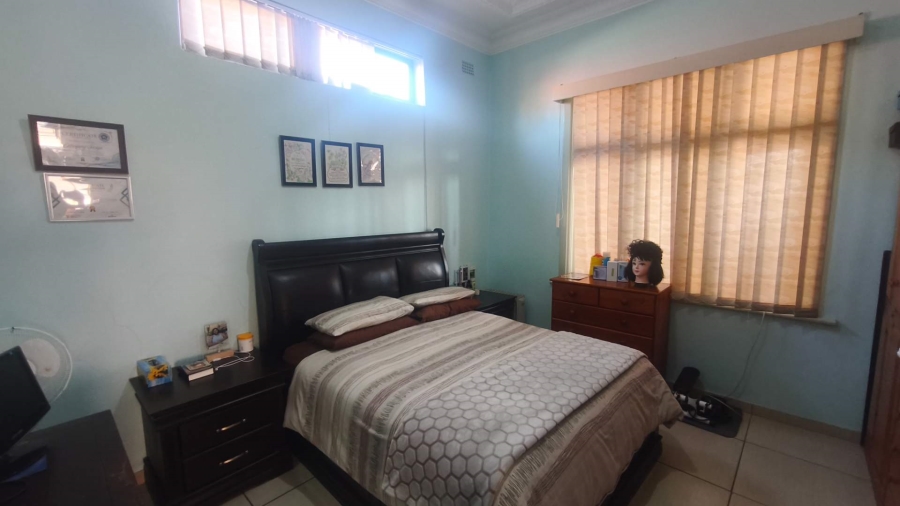 10 Bedroom Property for Sale in La Rochelle Gauteng