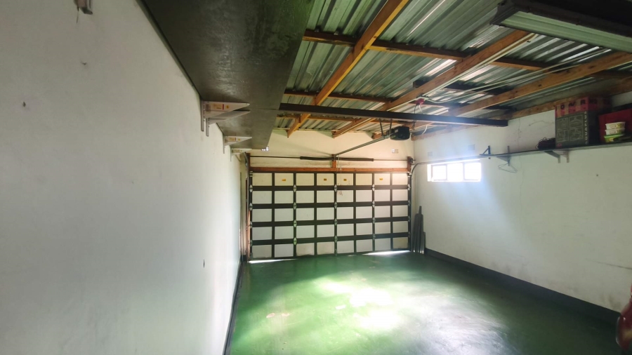 10 Bedroom Property for Sale in La Rochelle Gauteng