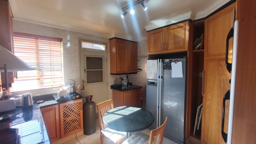 10 Bedroom Property for Sale in La Rochelle Gauteng
