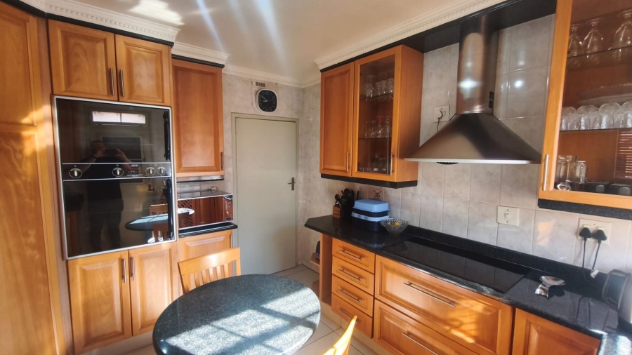 10 Bedroom Property for Sale in La Rochelle Gauteng