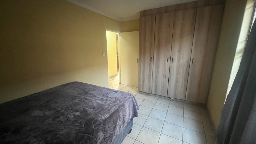 2 Bedroom Property for Sale in Alrode Gauteng