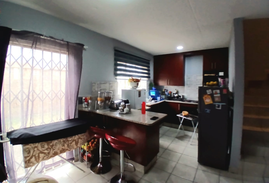 3 Bedroom Property for Sale in Annlin Gauteng