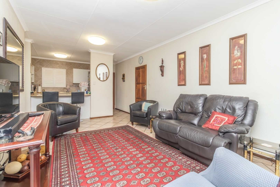 2 Bedroom Property for Sale in Weltevreden Park Gauteng