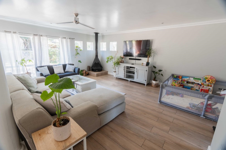 To Let 4 Bedroom Property for Rent in Olivedale Gauteng