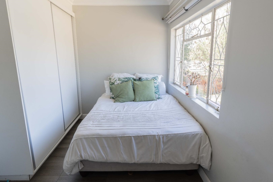 To Let 4 Bedroom Property for Rent in Olivedale Gauteng
