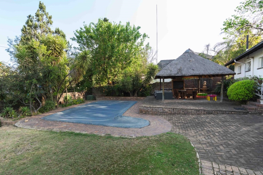 To Let 4 Bedroom Property for Rent in Olivedale Gauteng