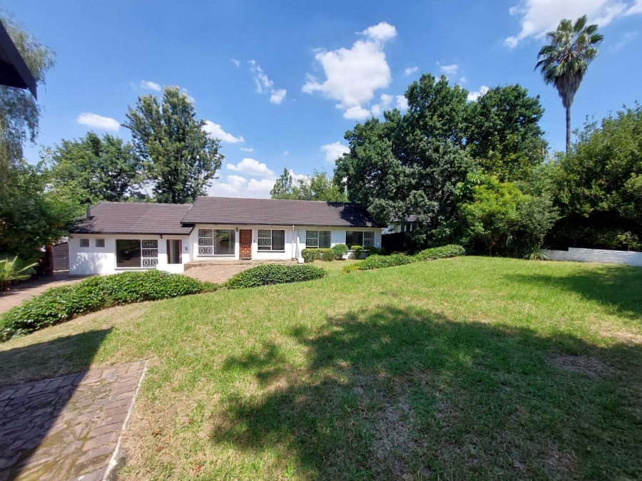 To Let 4 Bedroom Property for Rent in Olivedale Gauteng