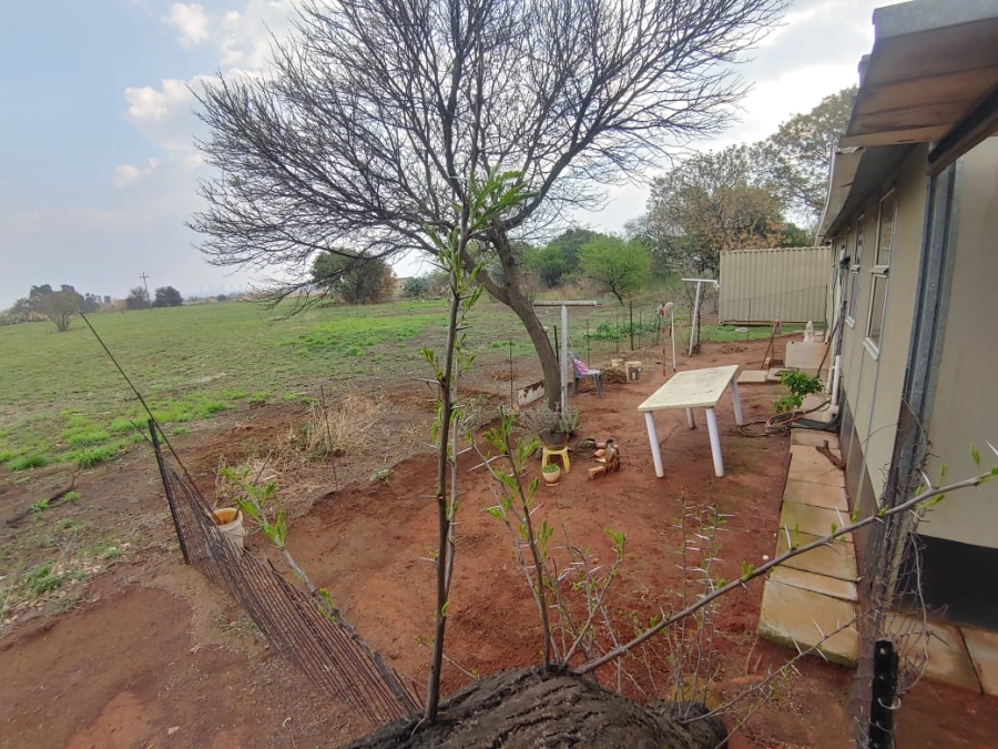12 Bedroom Property for Sale in Mooilande Gauteng