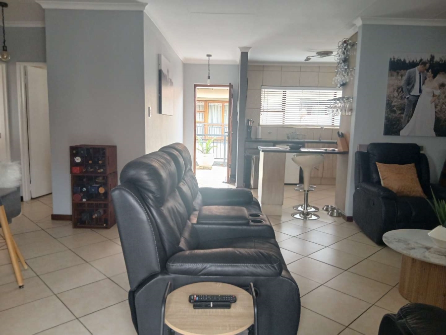 2 Bedroom Property for Sale in Meyersdal Gauteng