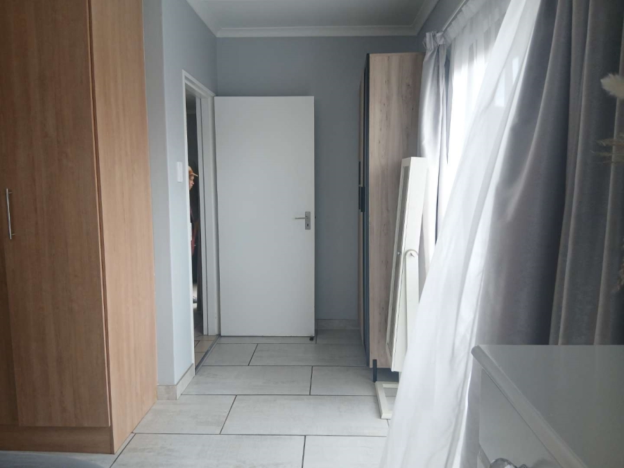 2 Bedroom Property for Sale in Meyersdal Gauteng
