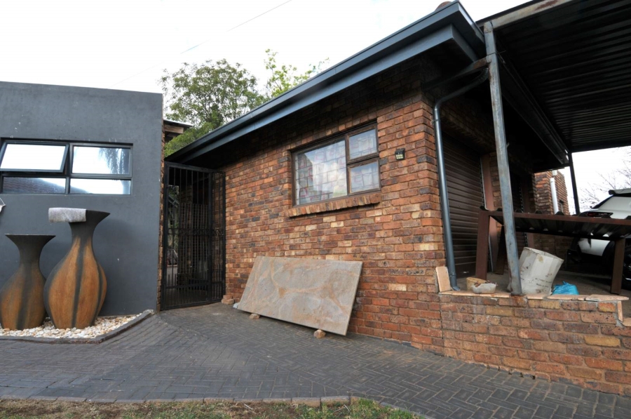 3 Bedroom Property for Sale in Wingate Park Gauteng