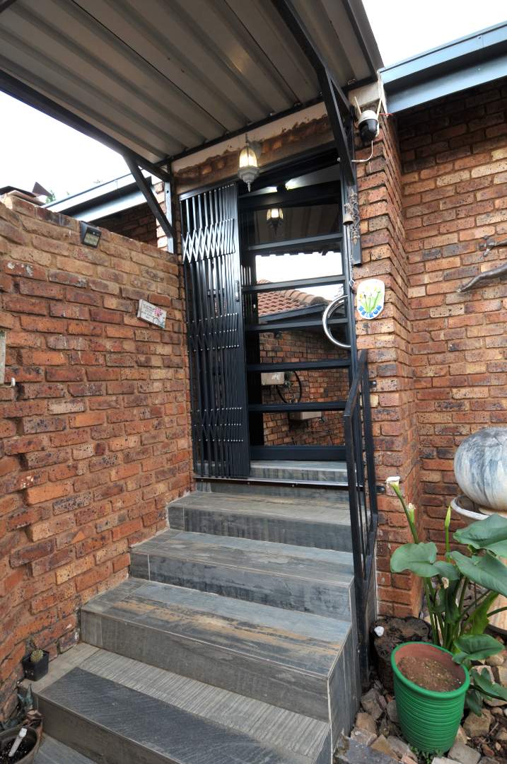 3 Bedroom Property for Sale in Wingate Park Gauteng