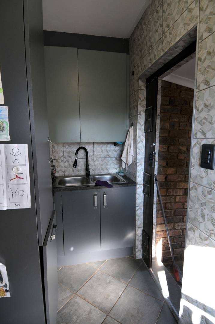 3 Bedroom Property for Sale in Wingate Park Gauteng