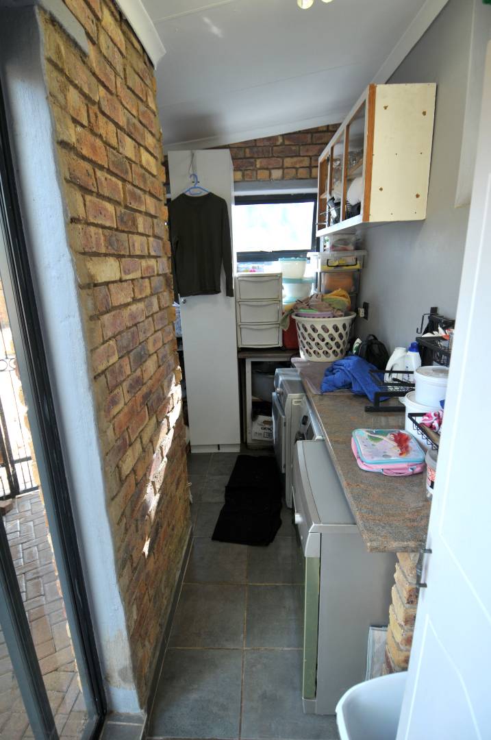 3 Bedroom Property for Sale in Wingate Park Gauteng