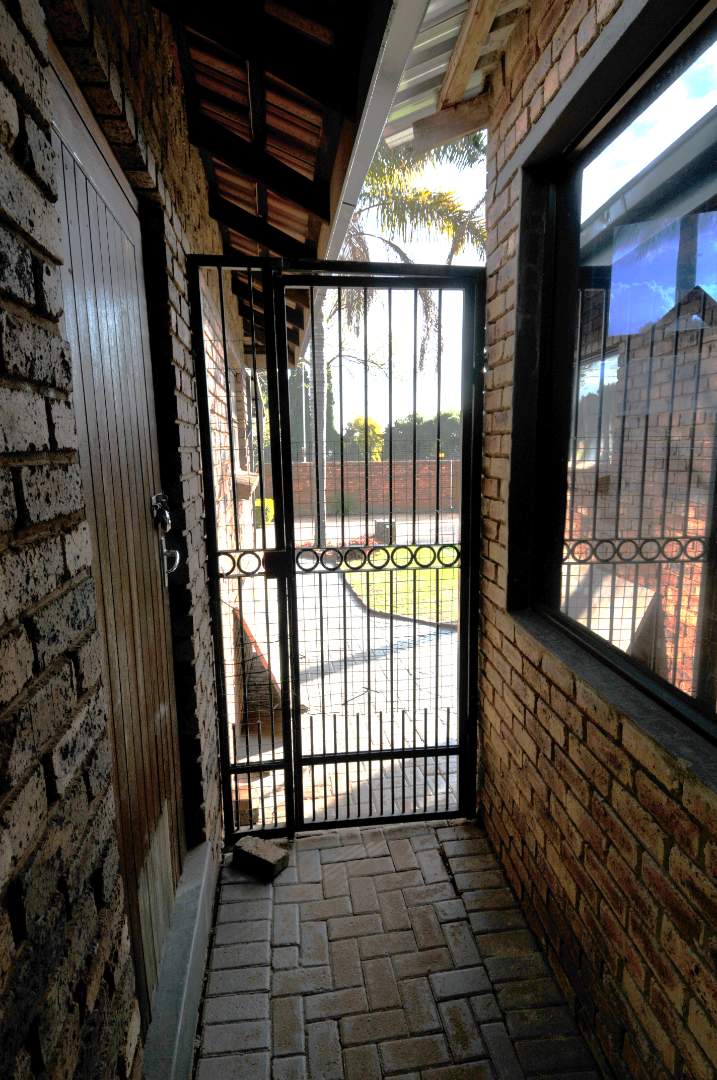 3 Bedroom Property for Sale in Wingate Park Gauteng