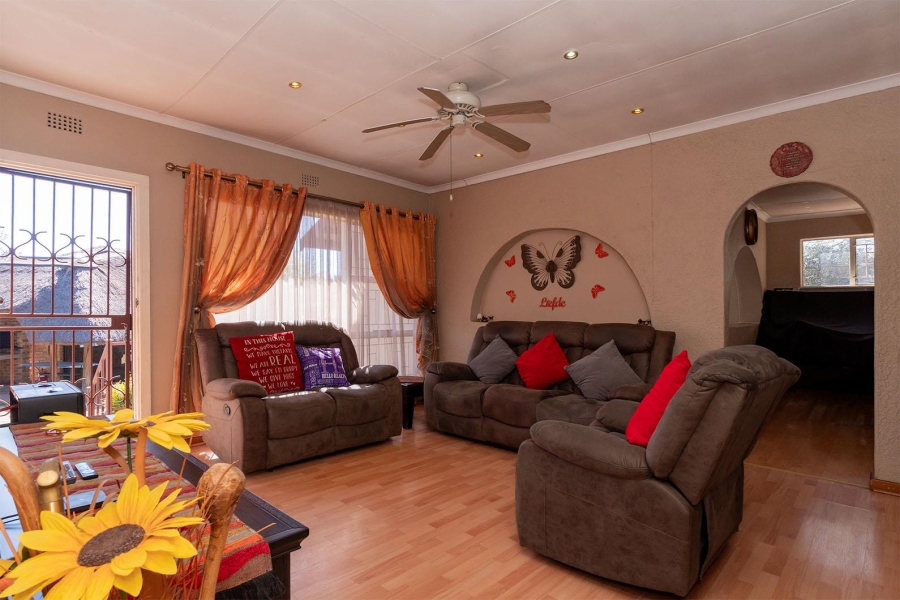 3 Bedroom Property for Sale in Birch Acres Gauteng