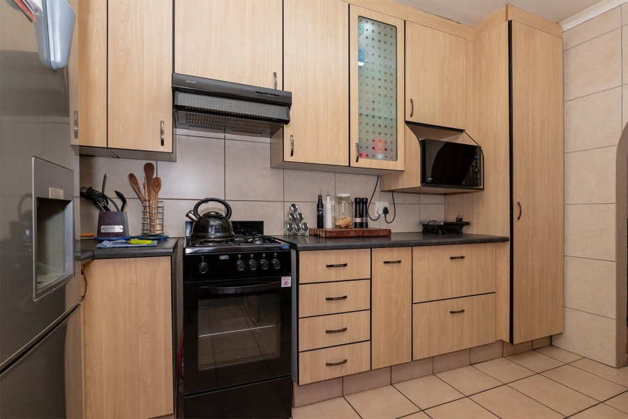 3 Bedroom Property for Sale in Birch Acres Gauteng