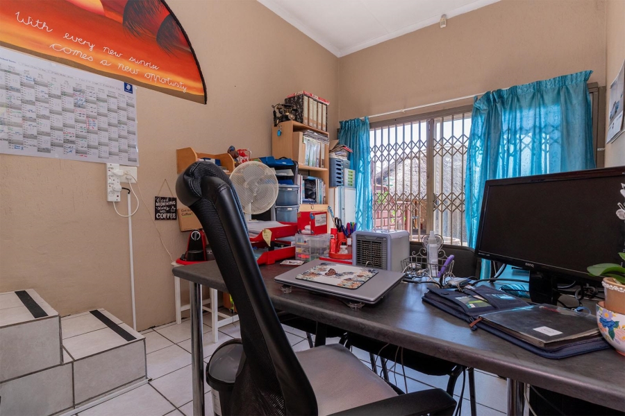 3 Bedroom Property for Sale in Birch Acres Gauteng