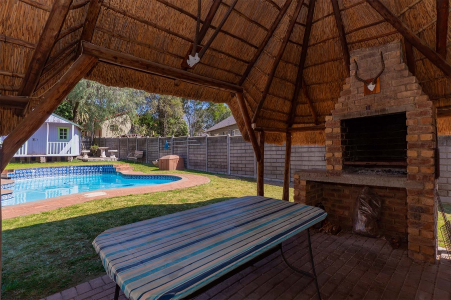 3 Bedroom Property for Sale in Birch Acres Gauteng
