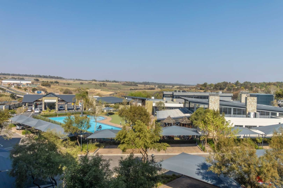 2 Bedroom Property for Sale in Waterfall Gauteng