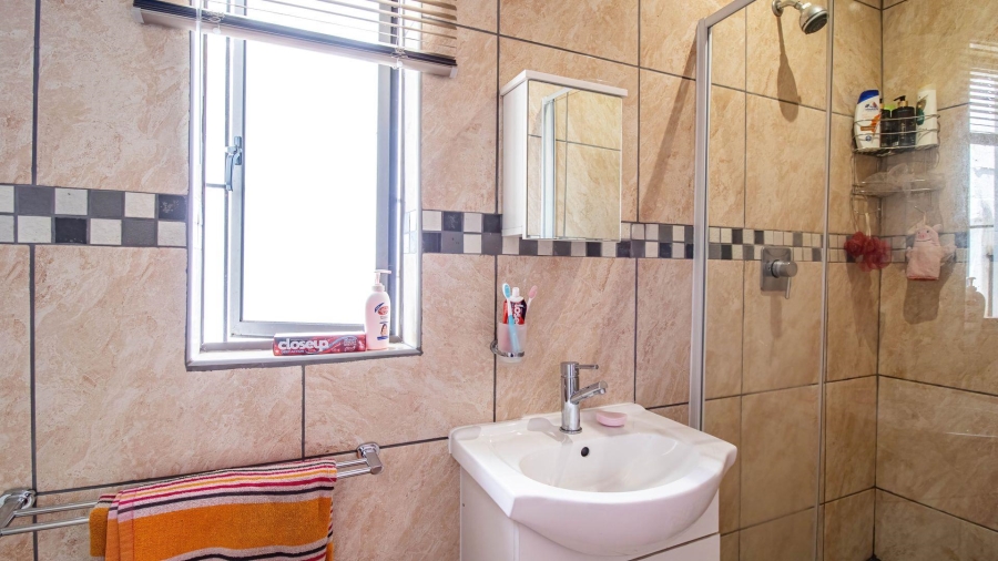 5 Bedroom Property for Sale in Northcliff Gauteng