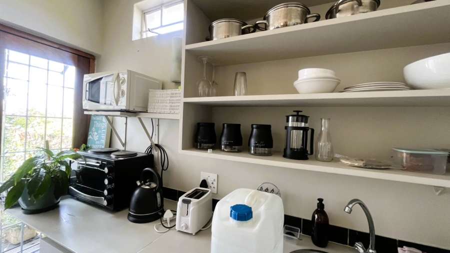 To Let 1 Bedroom Property for Rent in Emmarentia Gauteng