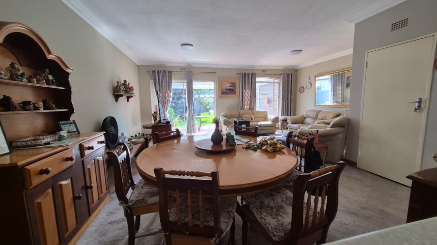 3 Bedroom Property for Sale in Aston Manor Gauteng