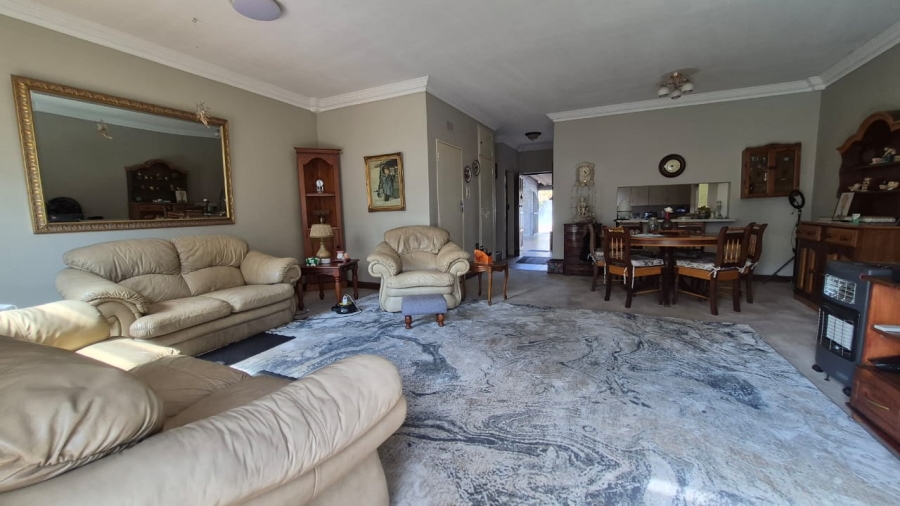 3 Bedroom Property for Sale in Aston Manor Gauteng