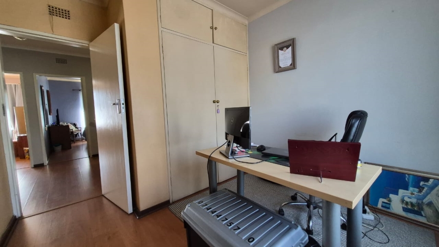 3 Bedroom Property for Sale in Aston Manor Gauteng