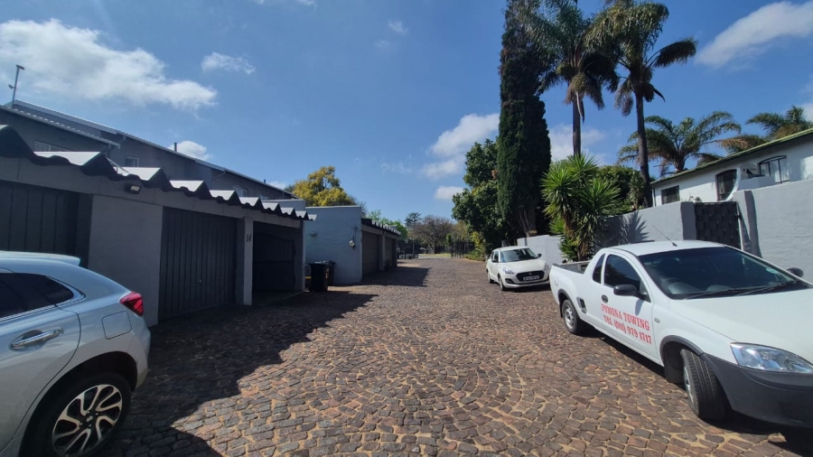 3 Bedroom Property for Sale in Aston Manor Gauteng