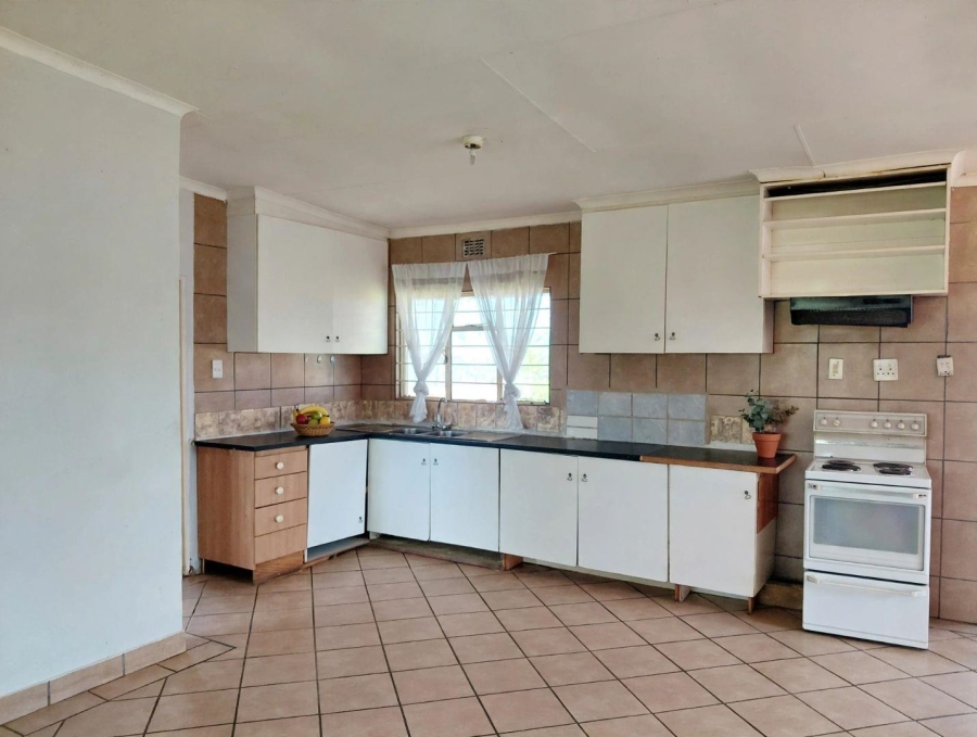 To Let 2 Bedroom Property for Rent in Rayton Gauteng